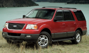 2005 Ford Expedition.jpg