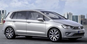 2014 Volkswagen Golf Sportsvan.jpg