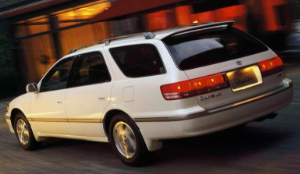 1997 Toyota Mark II Qualis.jpg